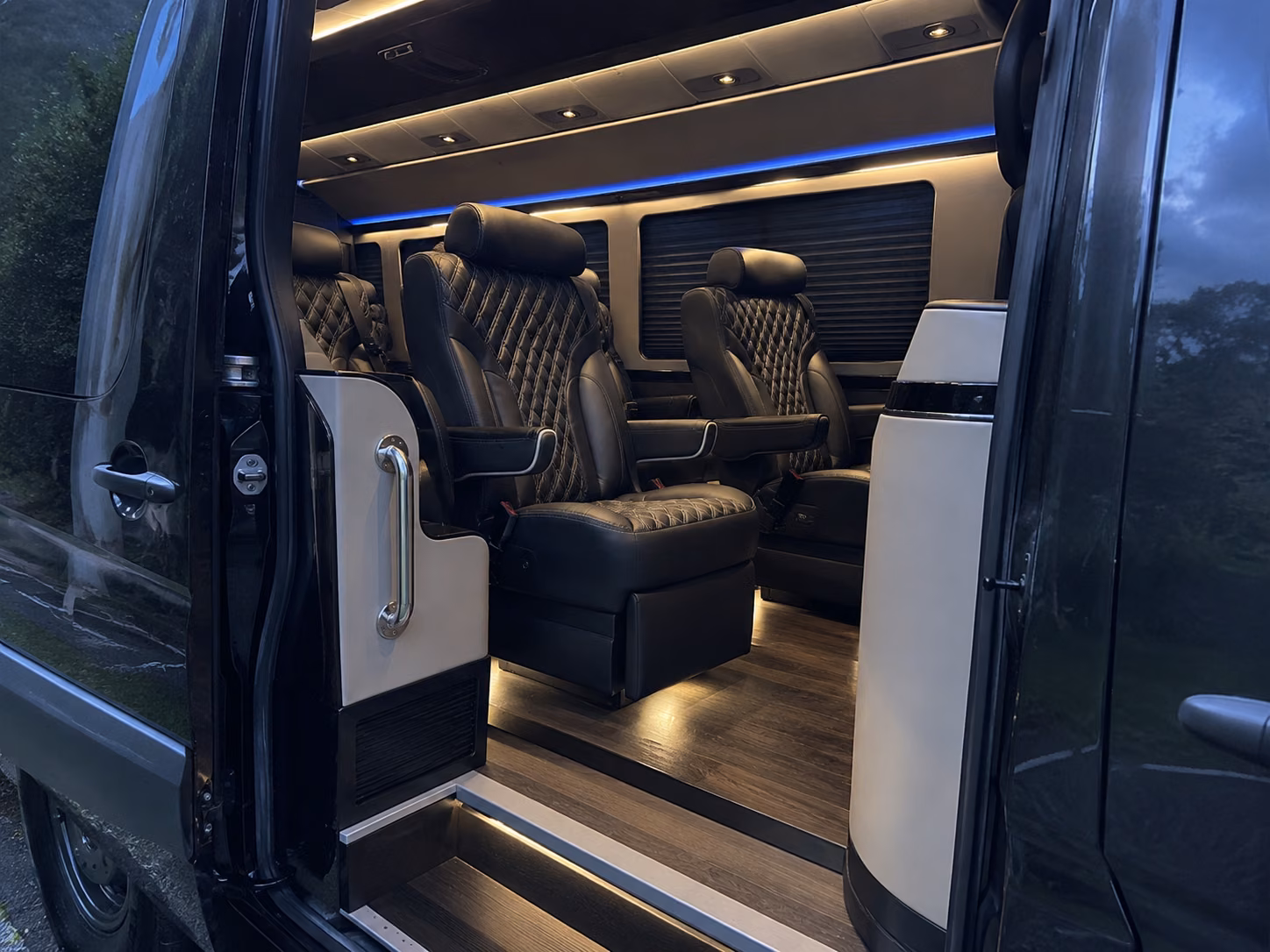 8 passenger sprinter van inside